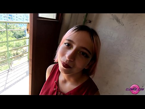 ❤️ Cov tub ntxhais kawm Sensual Sucks ib tug neeg txawv txawv nyob rau hauv lub Outback - Cum ntawm nws lub ntsej muag ☑ Fucking video ntawm porn hmn.it-com.top Ib ❤